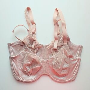 Wacoal Smoothing Unlined Underwire Bras in a light beige-pink, 36G